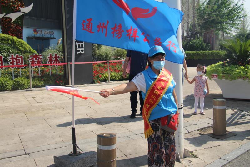 <strong>高清无码操鸡巴</strong>